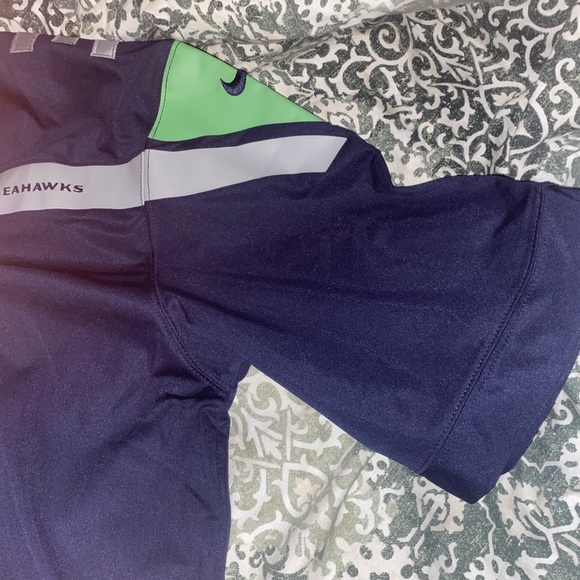 RUSSELL WILSON JERSEY - Picture 3 of 7